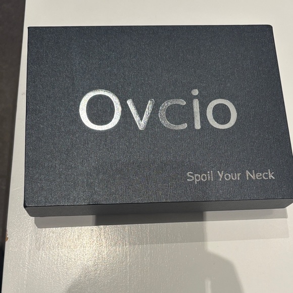 Chic Blue Women's Scarf - Picture 5 of 5